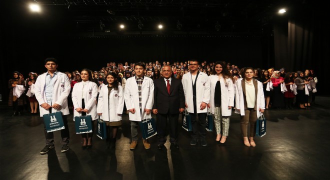 14 Mart Tıp Bayramı ve Geleneksel Önlük Giydirme Töreni