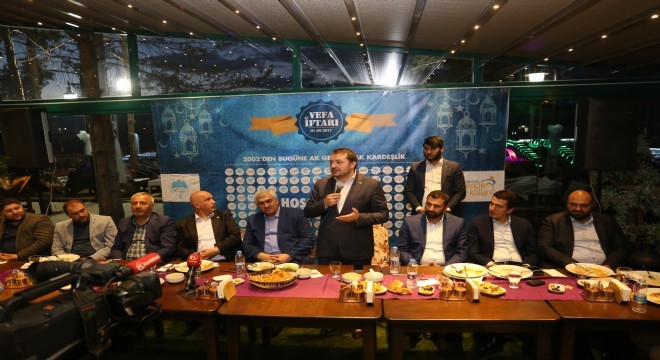 AK Parti Gençlik Kollarından ahde vefa iftarı