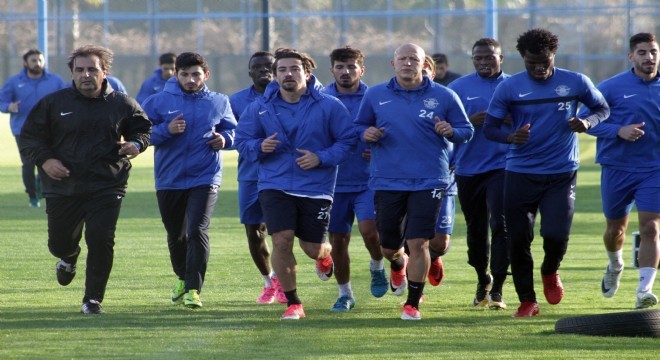 Adana Demirspor transfere odaklandı