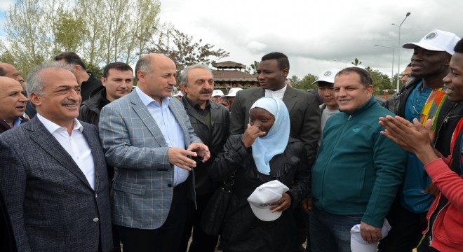 Atatürk Üniversitesi’nden 1. Uluslararası Öğrenci Şöleni