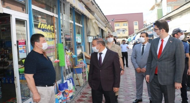 Aşkale’de maske ve sosyal mesafe denetimi