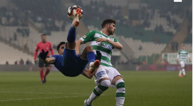 Erkan Sözeri: “Bu turun en iyi maçıydı” BB Erzurumspor Teknik Direktörü Erkan Sözeri Bursaspor maçını değerlendirdi.