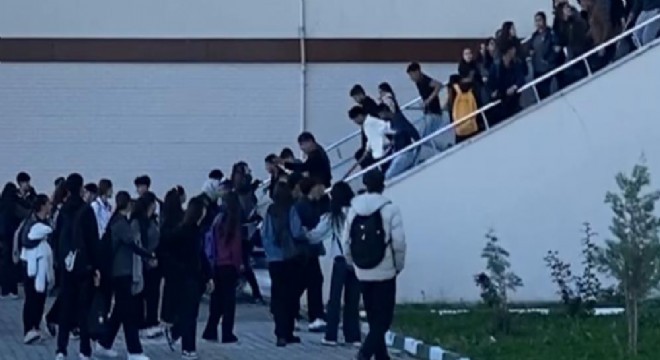 Iğdır’da eli sopalı şahıslar okul bastı