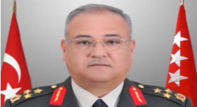 Org. Yeni emekliliğini istedi