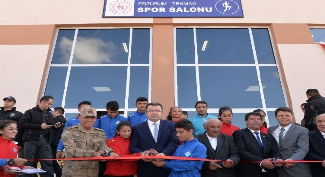 Tekman spor salonuna kavuştu