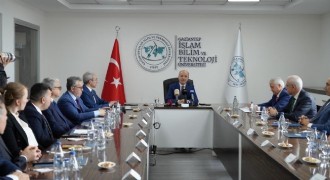 'Türkiye  yüksek öğrenimde bir cazibe merkezi'