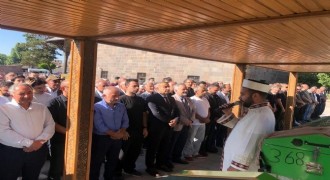 Alkan Ailesi yasta