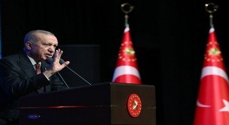 Erdoğan: Aile kurumunun üzerine titriyoruz