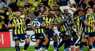 Fenerbahçe istikrarı sağlayamadı