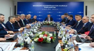 Yılmaz: Dezenflasyon süreci başarıyla devam ediyor