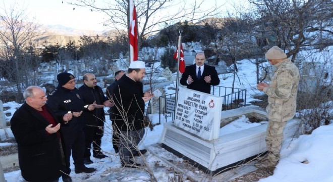 Şehit Aksu ve Pakih dualarla anıldı